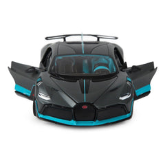 Masinuta metalica bugatti divo scara 1 la 24, Rastar - Publisol.ro
