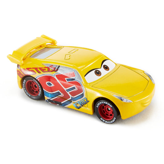 Masinuta metalica Cars 3 personajul Cruz Ramirez Rusteze - Publisol.ro