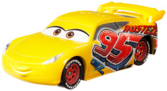 Masinuta metalica Cars 3 personajul Cruz Ramirez Rusteze - Publisol.ro