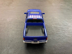 Masinuta metalica chevrolet silverado 13cm scara 1 la 46, KINSMART - Publisol.ro