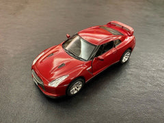 Masinuta metalica nissan gt r 13cm scara 1 la 36, KINSMART - Publisol.ro