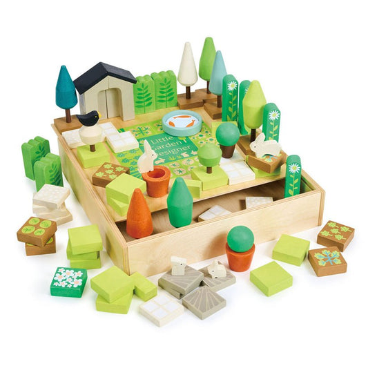 Mica gradina, din lemn premium - Little Garden Designer - 67 piese - Tender Leaf Toys - Publisol.ro