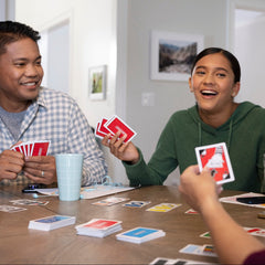 monopoly bid jocul de carti - in limba romana, Hasbro - Publisol.ro
