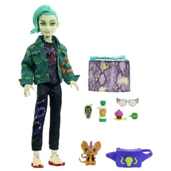 Monster high papusa deuce gordon cu animalut si accesorii, Mattel - Publisol.ro