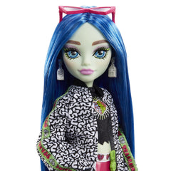 Monster high papusa ghoulia yelps cu animalut si accesorii, Mattel - Publisol.ro