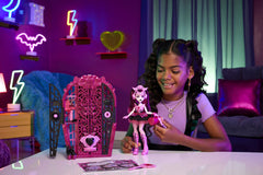 Monster high skulltimate secrets papusa draculaura, Mattel - Publisol.ro