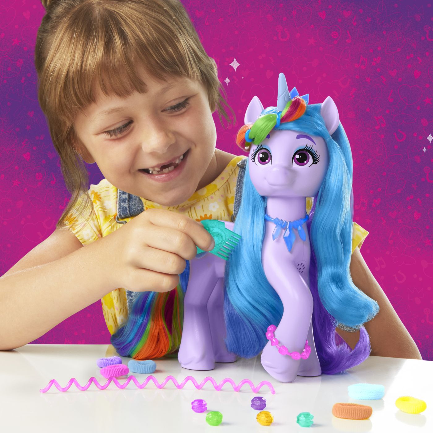 My little pony izzy moonbow si coafurile curcubeu, Hasbro - Publisol.ro