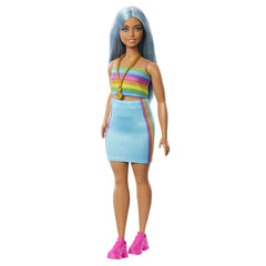 Papusa barbie fashionista cu par albastru platinat si top sport, Mattel - Publisol.ro