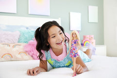 Papusa barbie fashionista cu par blond ondulat, Mattel - Publisol.ro