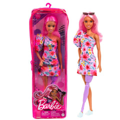 Papusa barbie fashionista cu par roz si picior protetic, Mattel - Publisol.ro