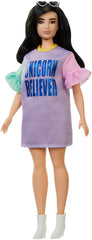Papusa Barbie fashionista cu rochita unicorn believer - Publisol.ro