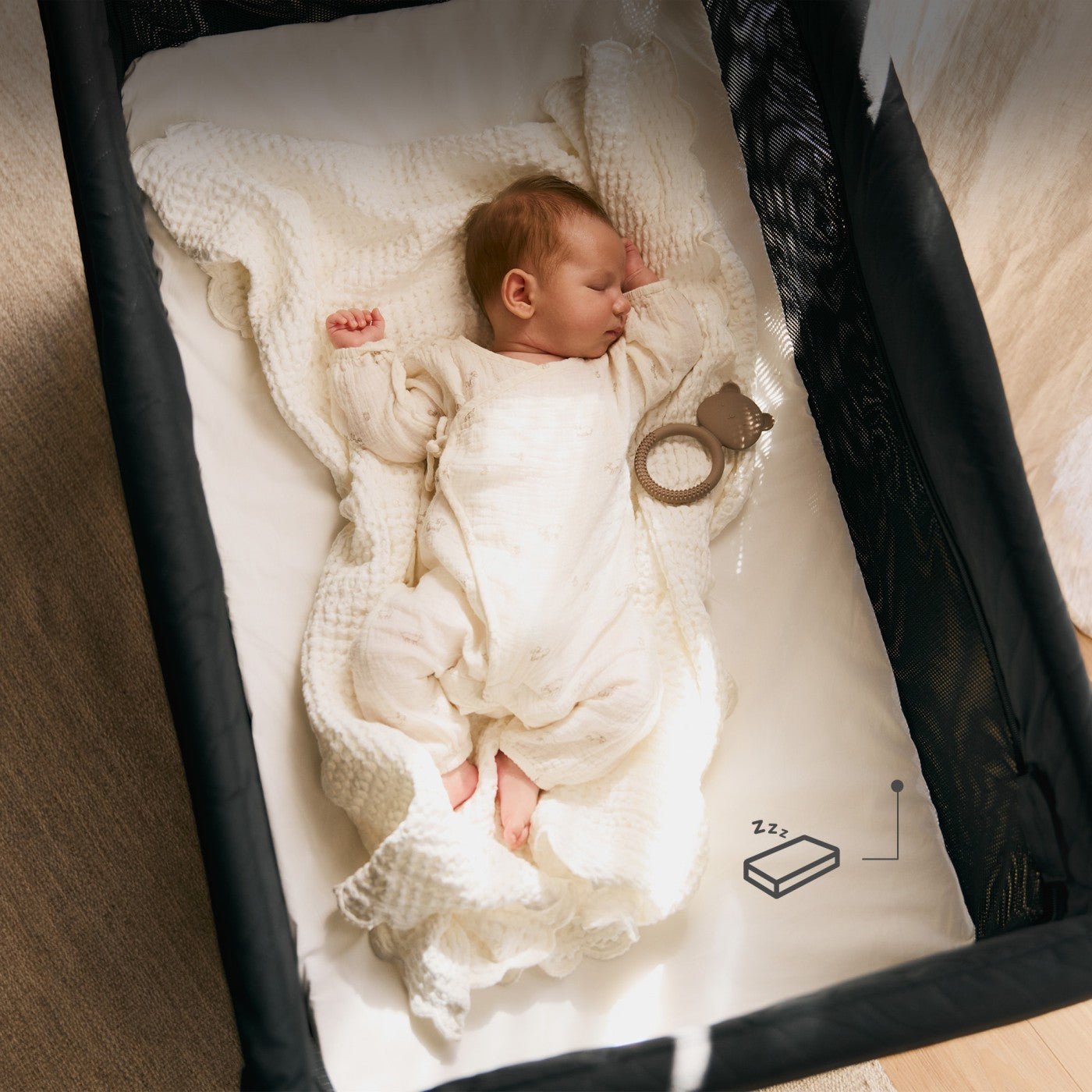 Patut de calatorie Kinderkraft moon dream, black - Publisol.ro
