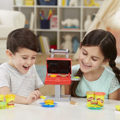 Play-doh set gratar cu forme si stampile, Hasbro - Publisol.ro