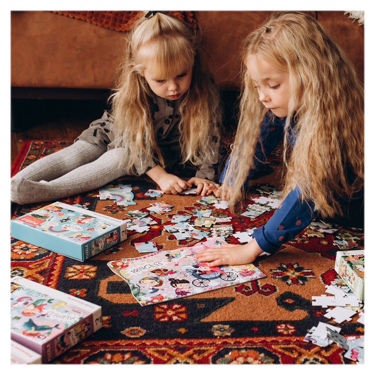 Puzzle educativ, Printesele in vacanta, 30 piese, Dodo Toys - Publisol.ro