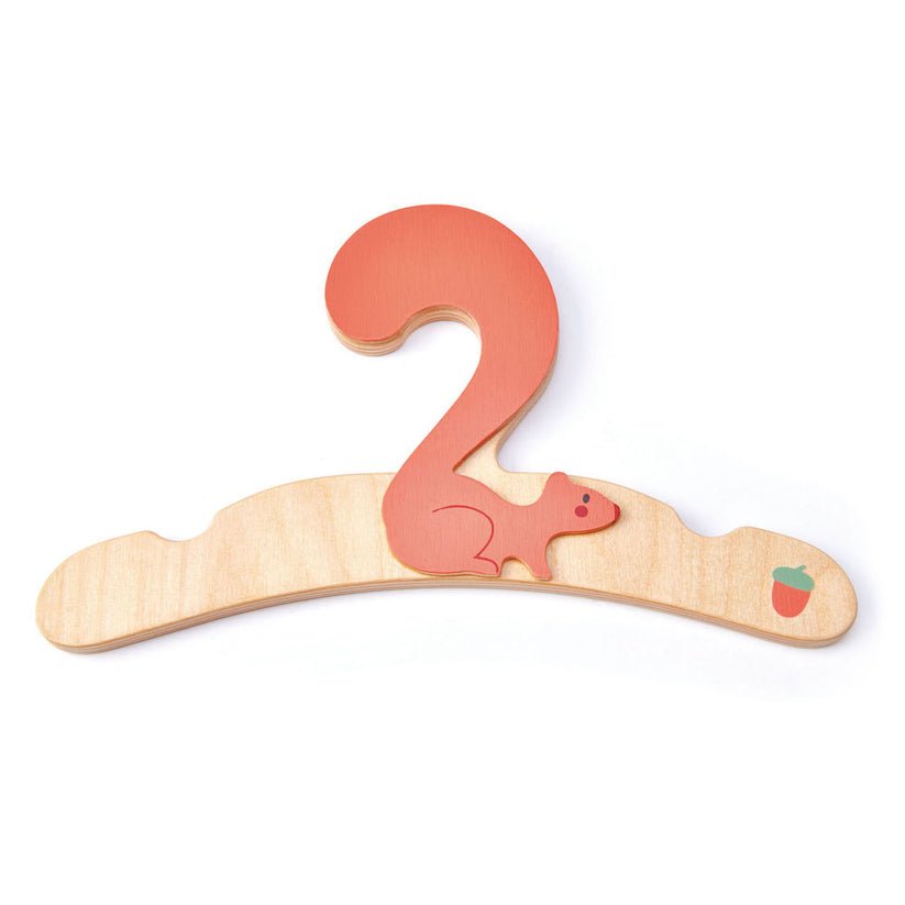 Set umerase veverite, din lemn premium - Squirrel Hanger Set - 3 bucati - Tender Leaf Toys - Publisol.ro