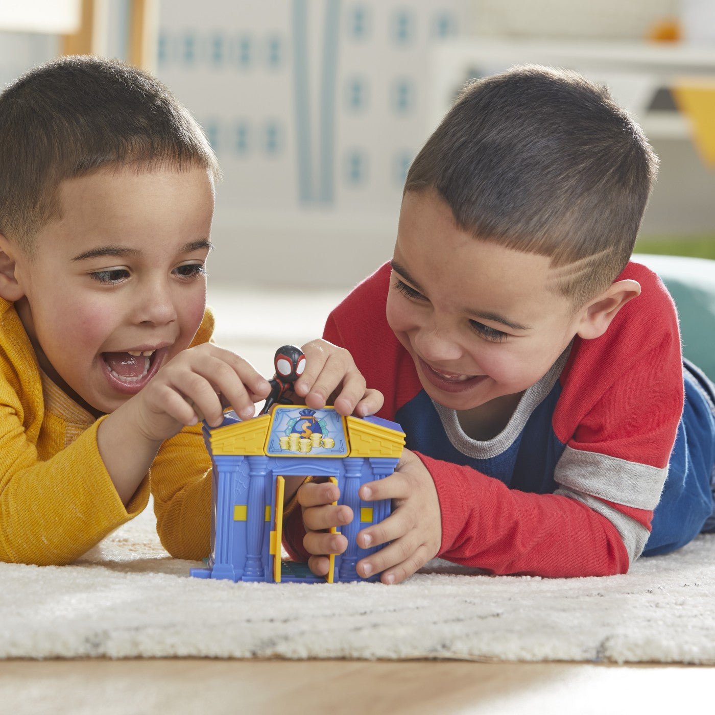 Spidey prietenii extraordinari city bloks set de constructie banca, Hasbro - Publisol.ro