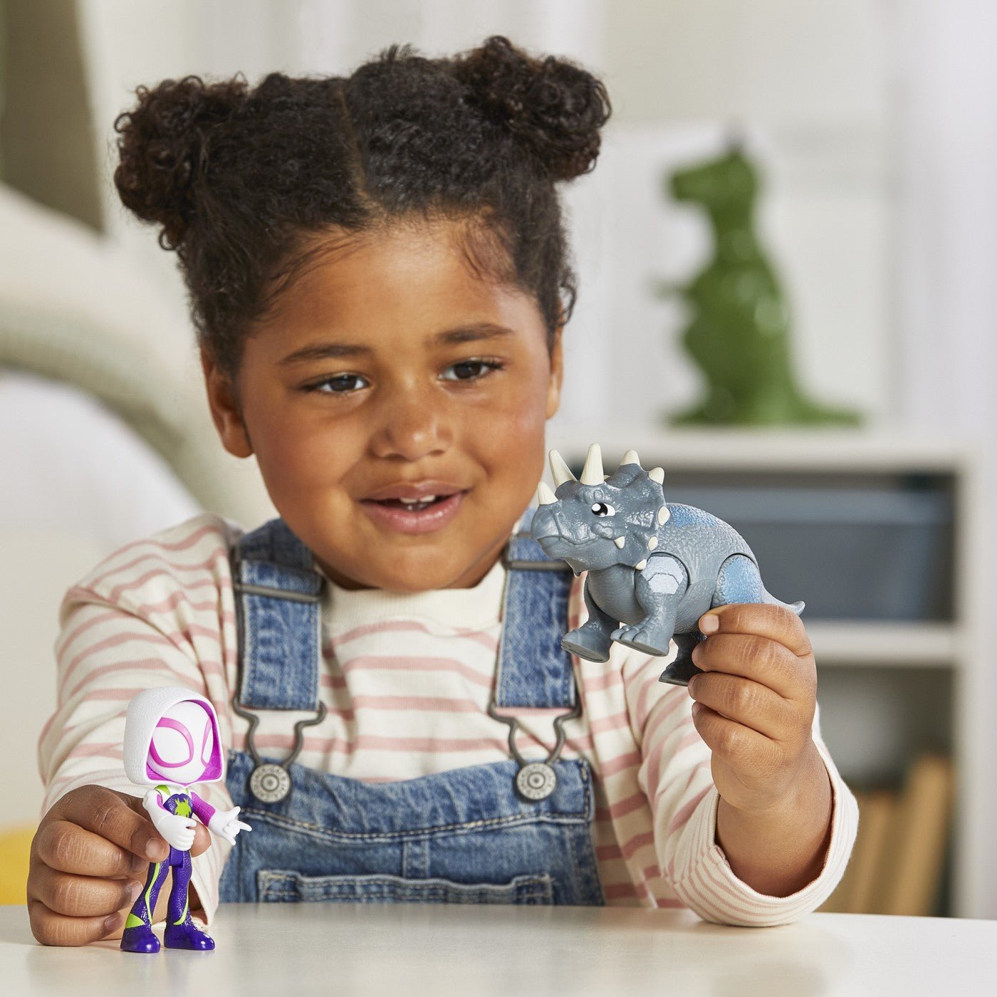 Spidey si prietenii marvel dino webs ghost-spider si rhino dino, Hasbro - Publisol.ro
