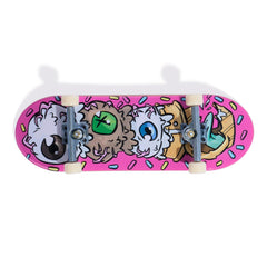 Tech dech sk8 crew pachet 2 seturi placa si figurina 9.6cm casca mov si casti albe, Spin Master - Publisol.ro