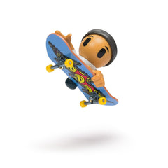 Tech dech sk8 crew pachet 2 seturi placa si figurina 9.6cm sapca neagra si casca neagra, Spin Master - Publisol.ro