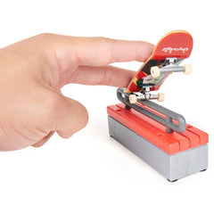 Tech deck pachet cu obstacol fingerboard james, Spin Master - Publisol.ro