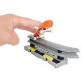 Tech deck pachet cu obstacol fingerboard lucas, Spin Master - Publisol.ro