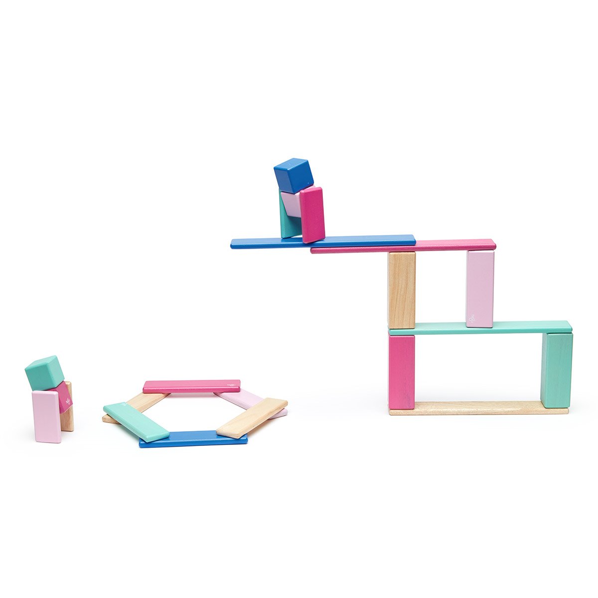 Tegu Blossom, set 24 piese din lemn magnetic - Publisol.ro