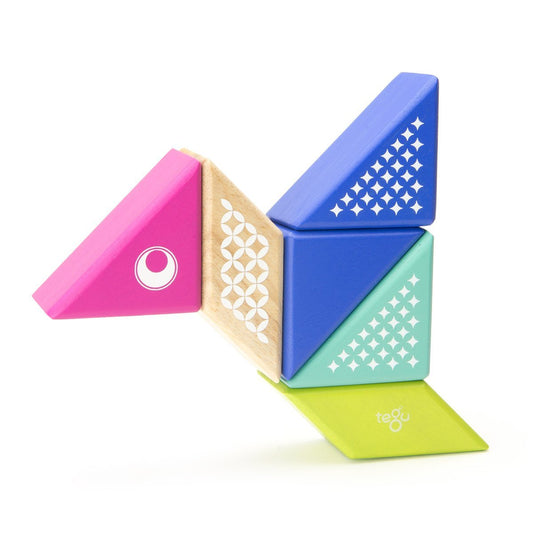 Tegu Hummingbird, blocuri magnetice pentru calatorii - Publisol.ro