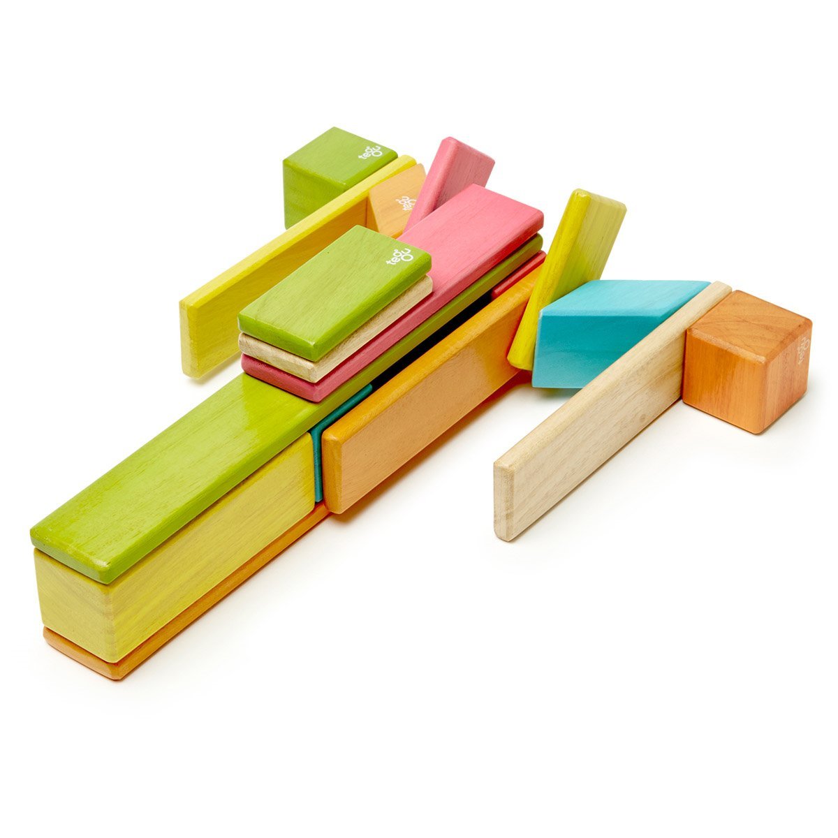 Tegu Tints, set 24 piese din lemn magnetic - Publisol.ro