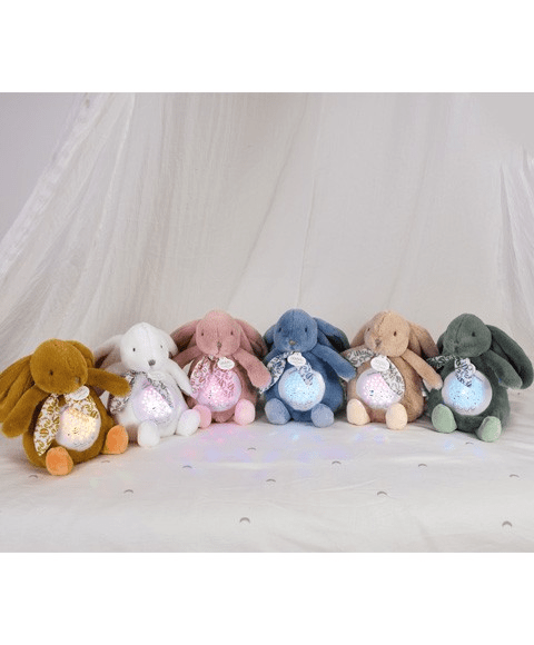 Veioza muzicala cu proiectie, iepuras pufos, 19 cm, bej deschis - Doudou et Compagnie - Publisol.ro